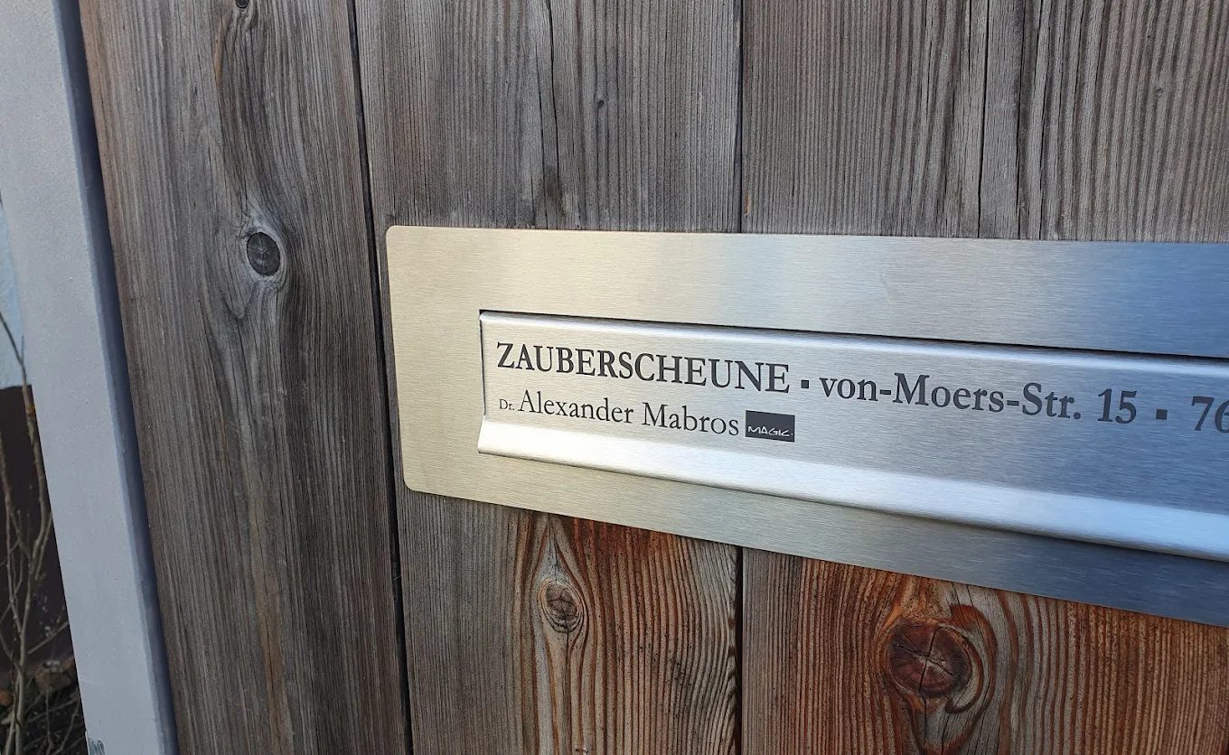 Briefkastenschild für die Zauberscheune